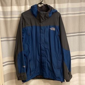 The North Face - Mens Gore-Tex XCR Summit Series coat. Blue/Gray. Size L